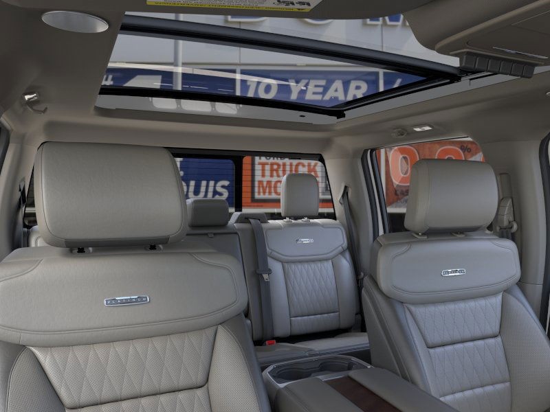 Ford Super Duty F-250 SRW Vehicle Image 22