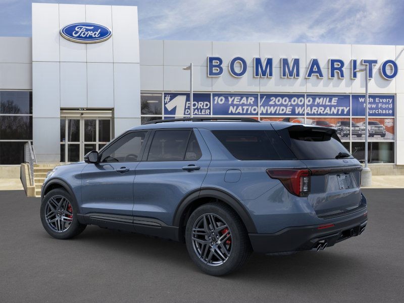 Ford Explorer Vehicle Image 04