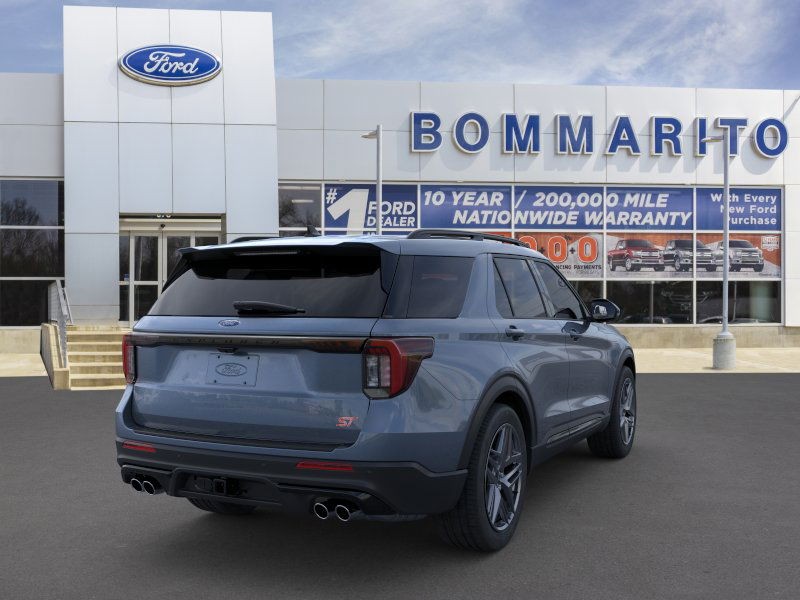 Ford Explorer Vehicle Image 08