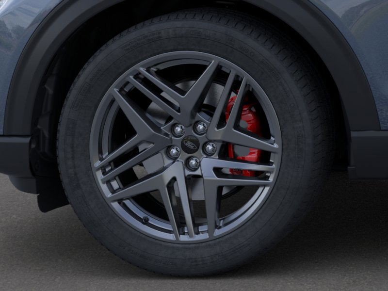 Ford Explorer Vehicle Image 19