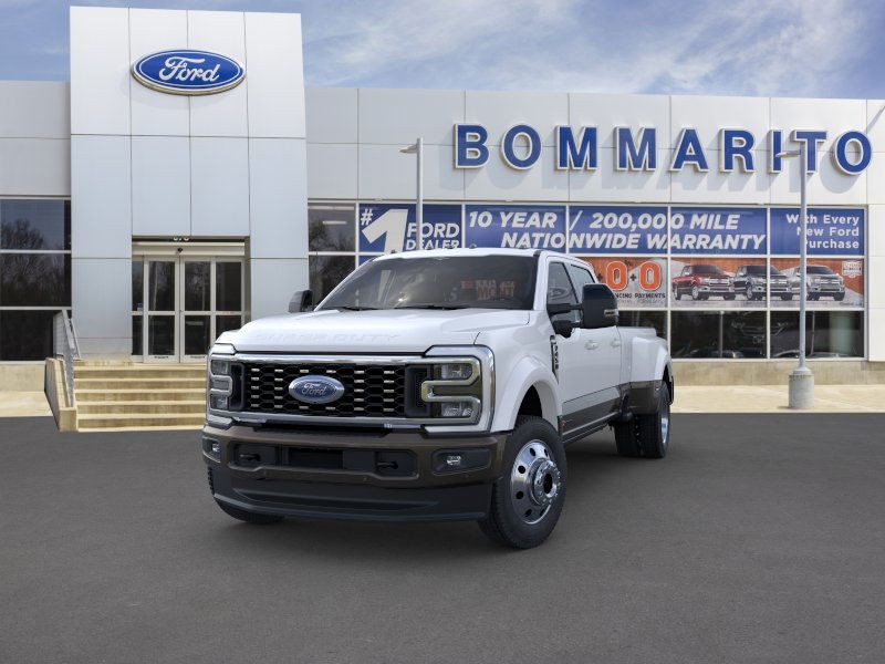 Ford Super Duty F-450 DRW Vehicle Image 02