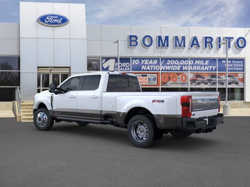 Ford Super Duty F-450 DRW Vehicle Image 04
