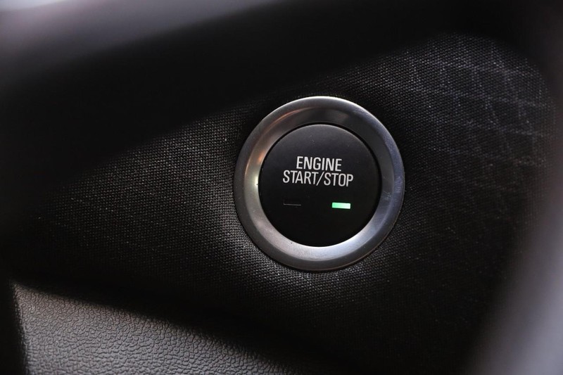 Chevrolet Malibu Vehicle Image 14