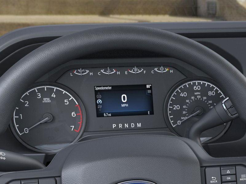 Ford Super Duty F-250 SRW Vehicle Image 13