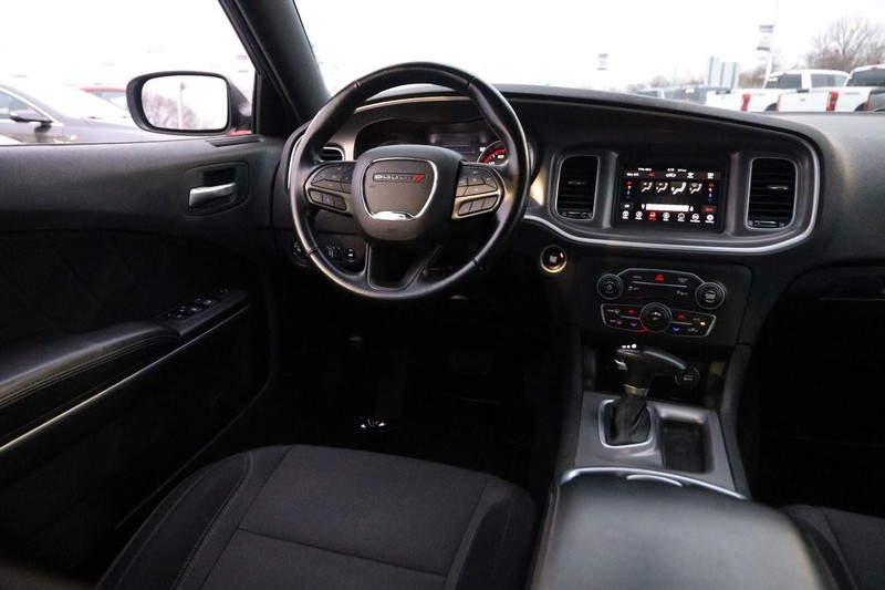 Dodge Charger Vehicle Image 22
