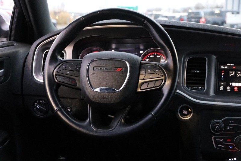 Dodge Charger Vehicle Image 23