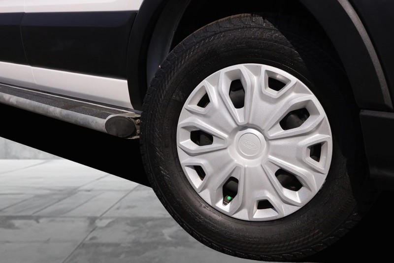 Ford Transit Cargo Van Vehicle Image 03