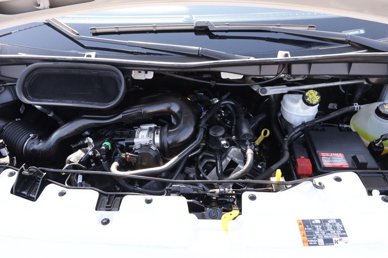 Ford Transit Cargo Van Vehicle Full-screen Gallery Image 20