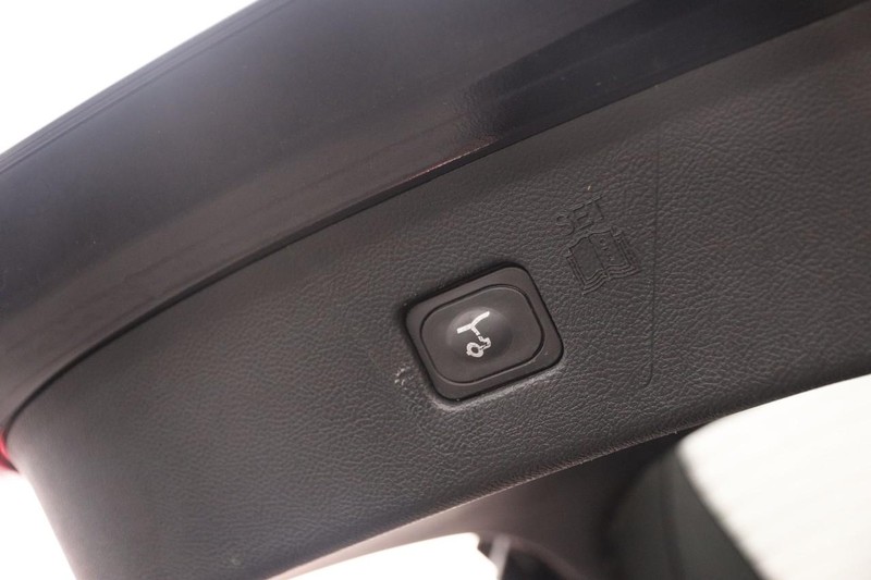 Ford Edge Vehicle Image 08