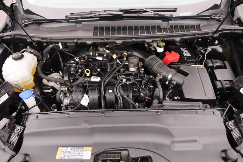 Ford Edge Vehicle Image 26