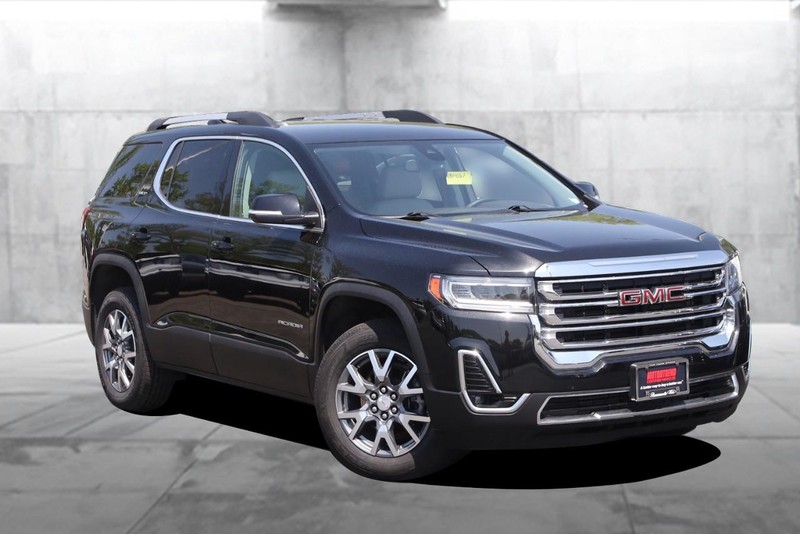 GMC Acadia Vehicle Image 02