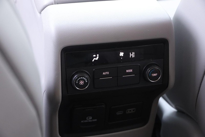 GMC Acadia Vehicle Image 27