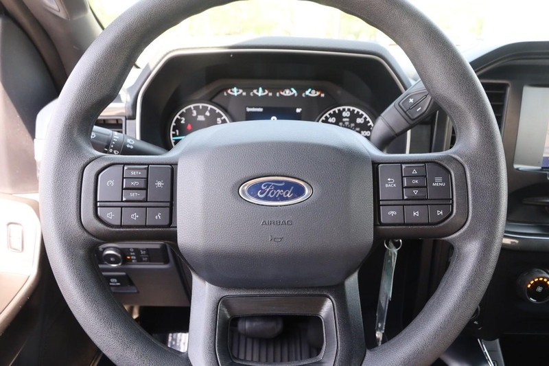 Ford F-150 Vehicle Image 10