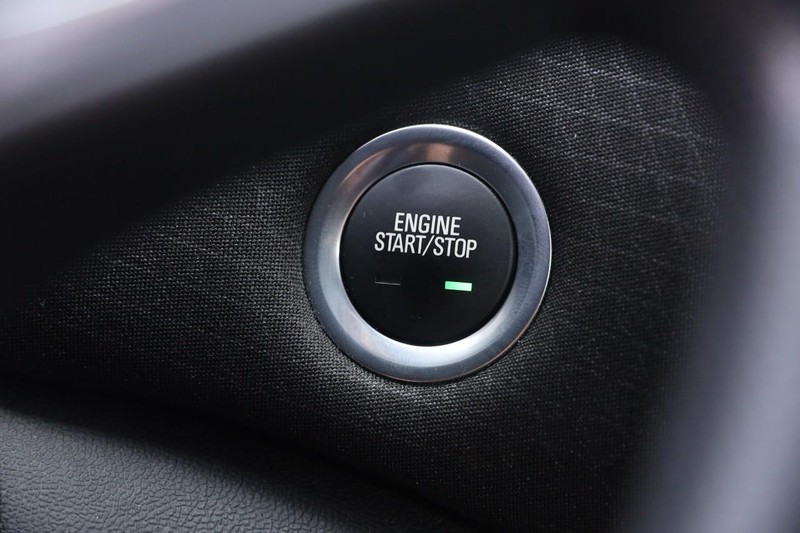 Chevrolet Malibu Vehicle Image 13