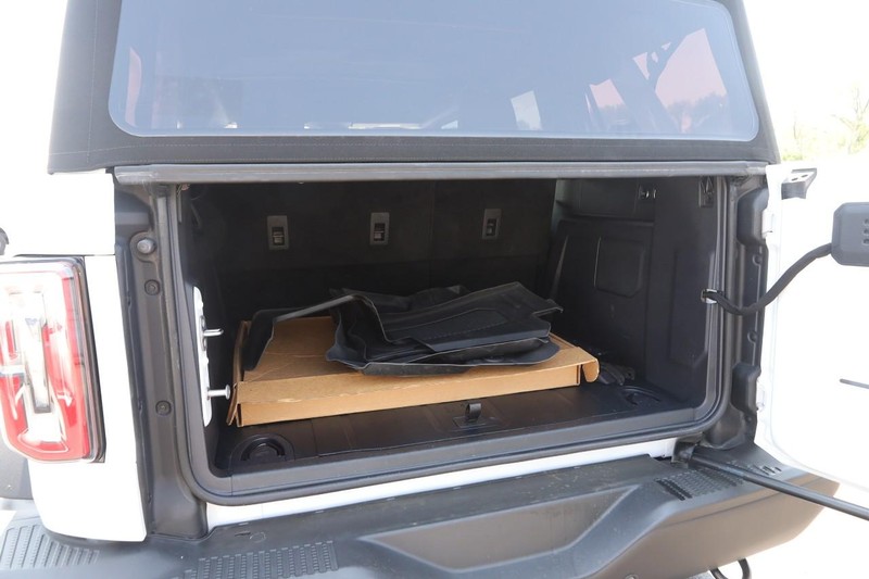 Ford Bronco Vehicle Image 07