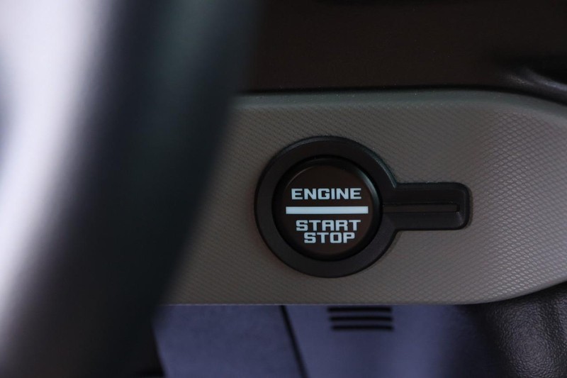 Ford Bronco Vehicle Image 14
