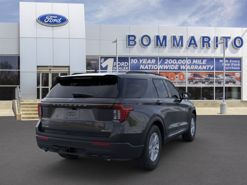 Ford Explorer Vehicle Image 08