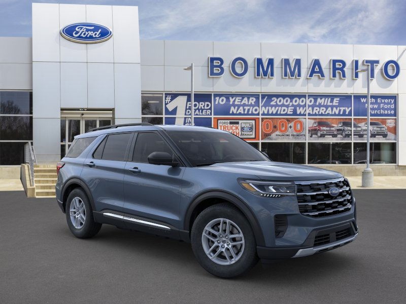 Ford Explorer Vehicle Image 07