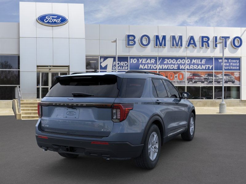 Ford Explorer Vehicle Image 08