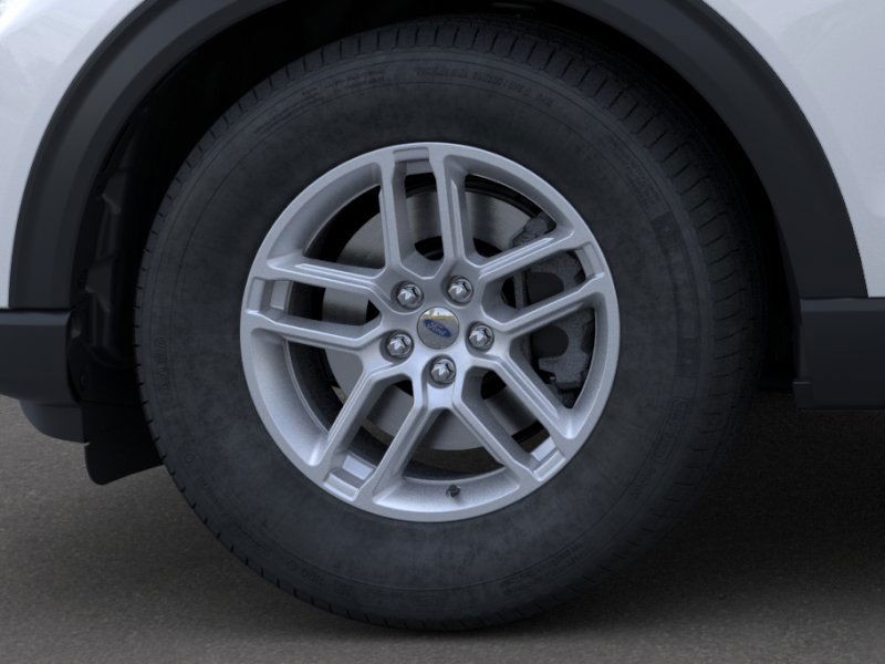Ford Explorer Vehicle Image 19
