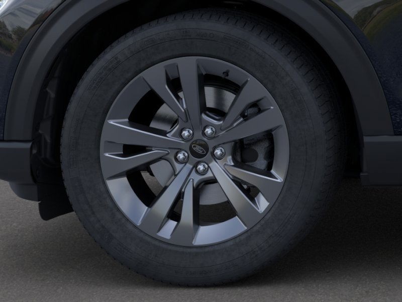 Ford Explorer Vehicle Image 19