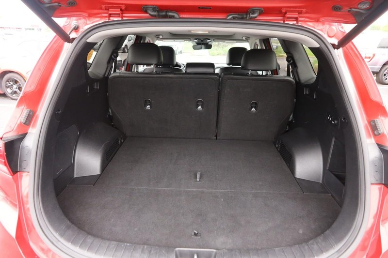 Hyundai Santa Fe Vehicle Image 07