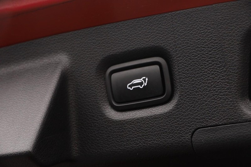 Hyundai Santa Fe Vehicle Image 08