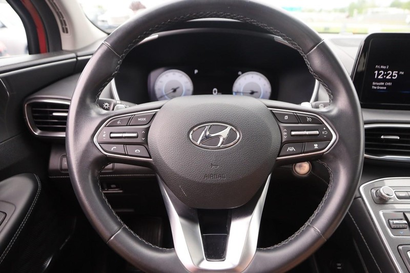 Hyundai Santa Fe Vehicle Image 11