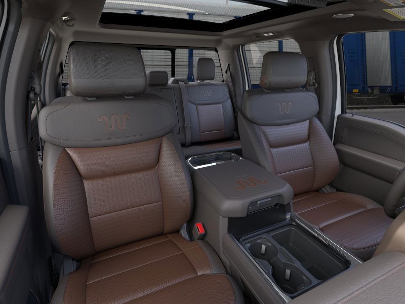 Ford Super Duty F-250 SRW Vehicle Image 10