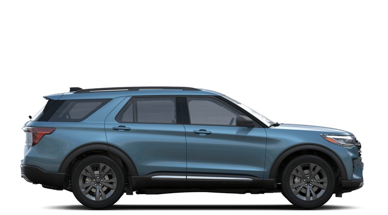 Ford Explorer Vehicle Image 05