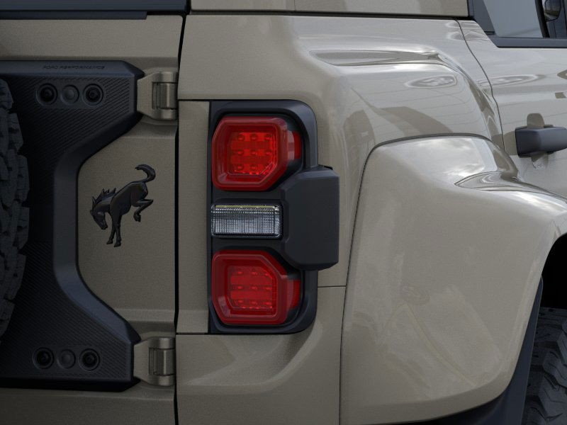 Ford Bronco Vehicle Image 23
