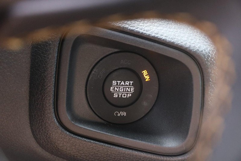 Jeep Wrangler 4xe Vehicle Image 14