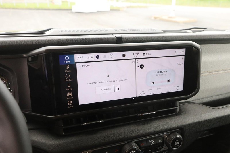 Jeep Wrangler 4xe Vehicle Image 15