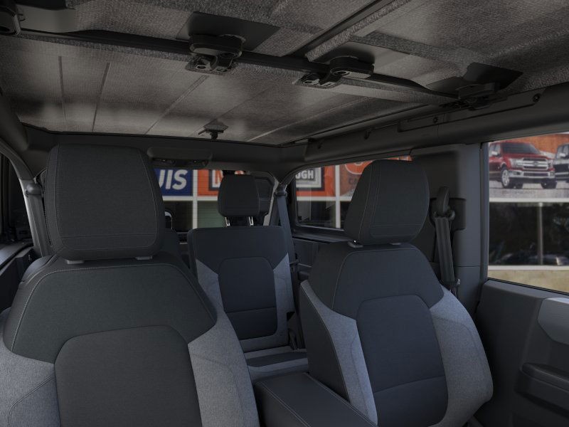 Ford Bronco Vehicle Image 12