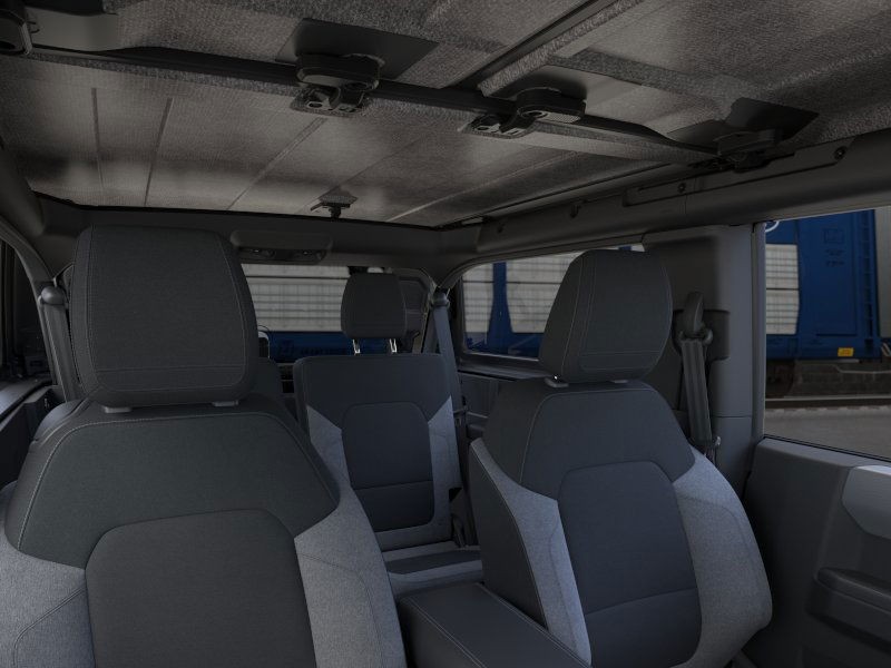 Ford Bronco Vehicle Image 12