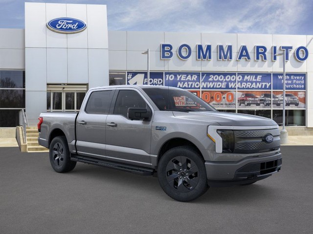 Ford F-150 Lightning Vehicle Image 07