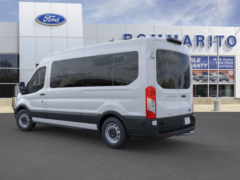 Ford Transit Passenger Wagon Vehicle Image 04