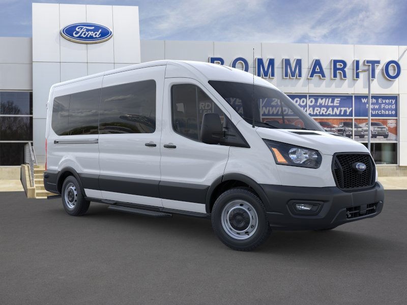 Ford Transit Passenger Wagon Vehicle Image 07