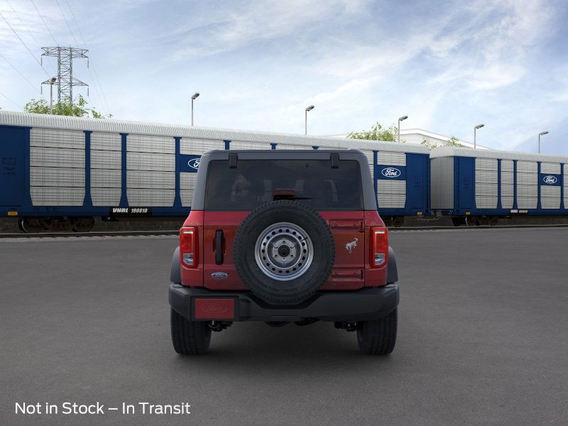 Ford Bronco Vehicle Image 05