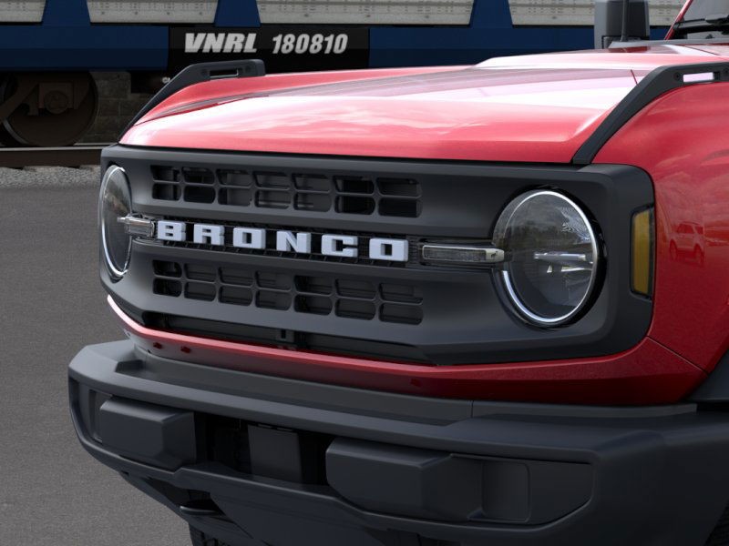 Ford Bronco Vehicle Image 19