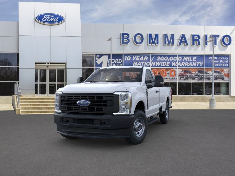 Ford Super Duty F-250 SRW Vehicle Image 02