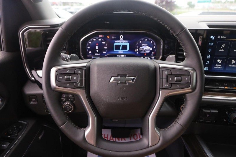 Chevrolet Silverado 1500 Vehicle Image 10