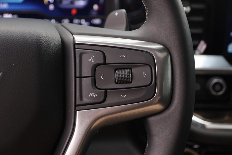 Chevrolet Silverado 1500 Vehicle Image 12