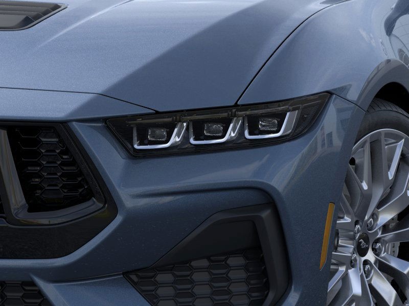 Ford Mustang Vehicle Image 18