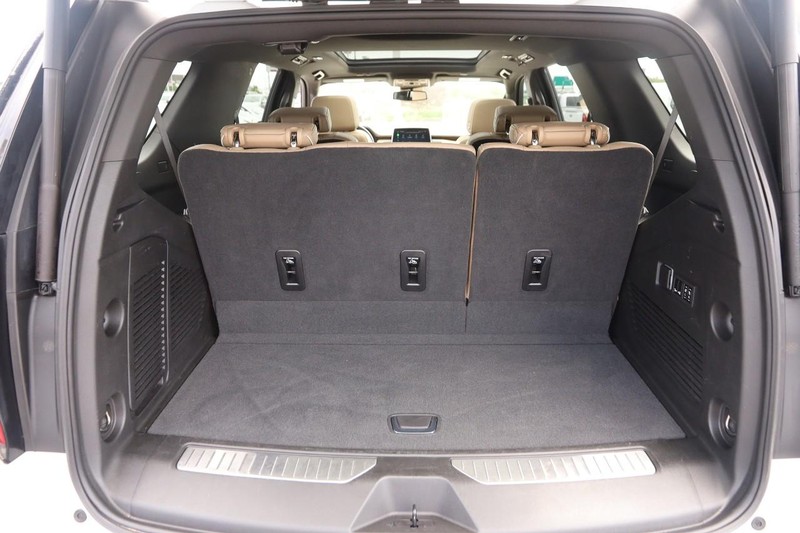 Chevrolet Tahoe Vehicle Image 07