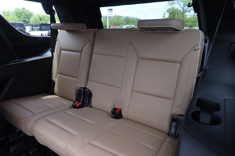Chevrolet Tahoe Vehicle Image 13