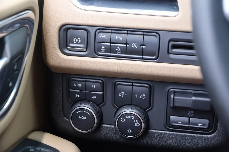 Chevrolet Tahoe Vehicle Image 22