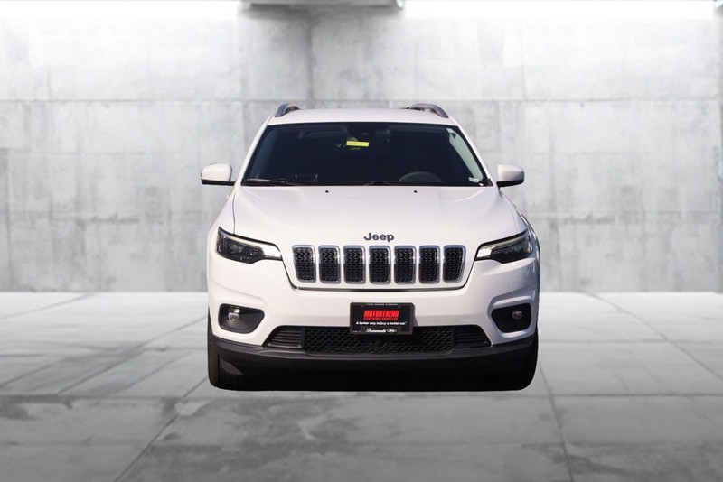 Jeep Cherokee Vehicle Image 04