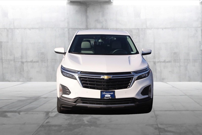 Chevrolet Equinox Vehicle Image 04