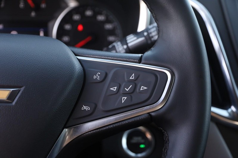 Chevrolet Equinox Vehicle Image 13